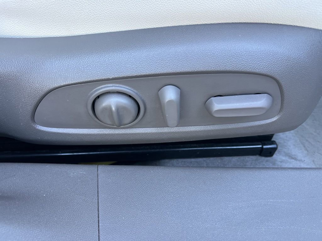 Used 2024 Chevrolet Malibu LT image 26