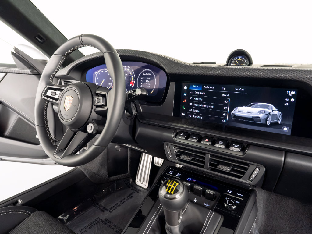 Certified 2026 Porsche 911 GT3 RWD image 39