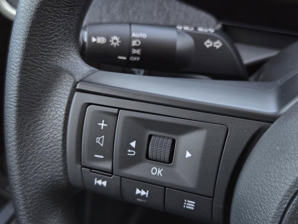 New 2026 Nissan Kicks SV image 24