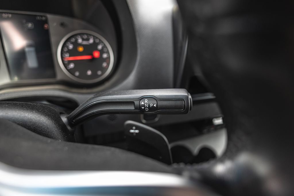 Used 2019 Mercedes-Benz Sprinter 2500 image 16