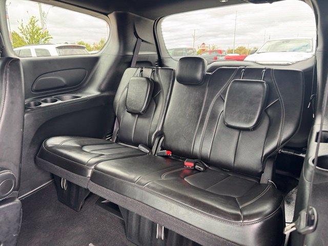 Used 2025 Chrysler Pacifica Select FWD image 13