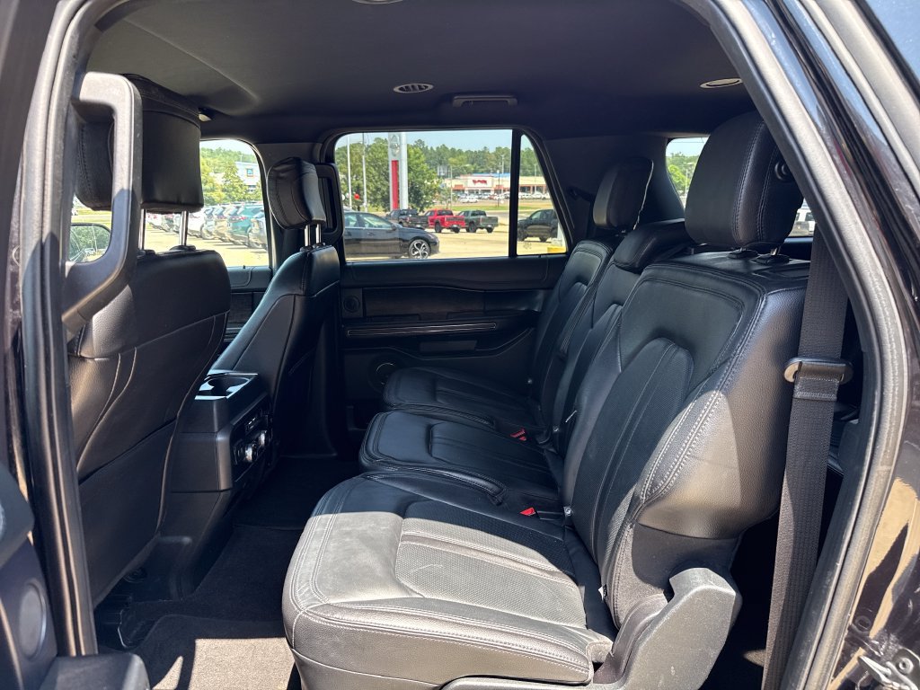 Used 2020 Ford Expedition Max Limited RWD image 28