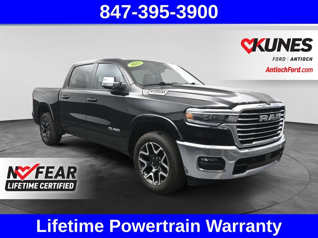 Used 2025 RAM 1500 Laramie AWD/4WD image 7