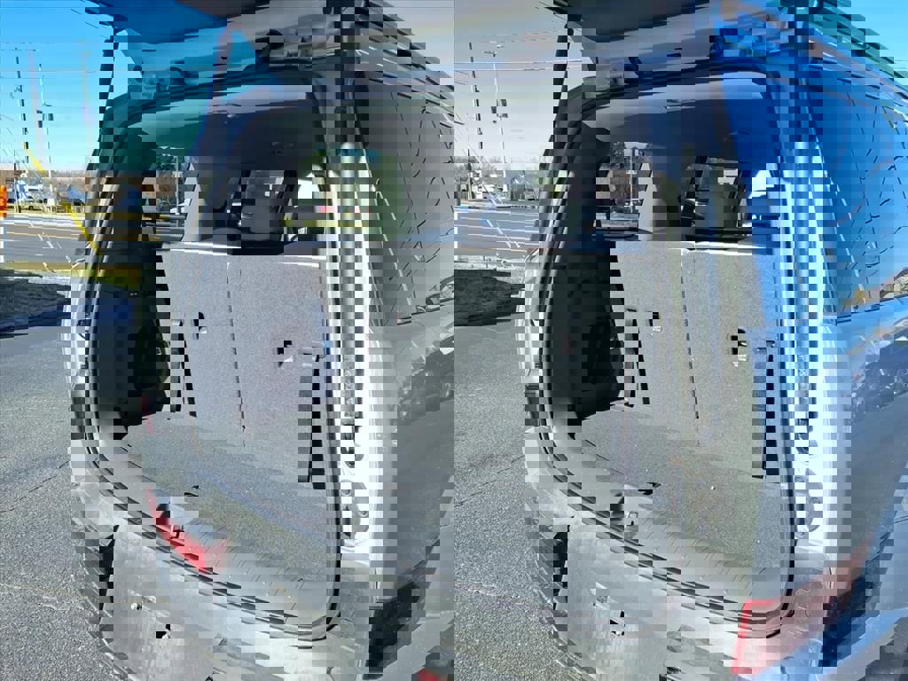 Certified 2024 Hyundai Santa Fe SEL image 25