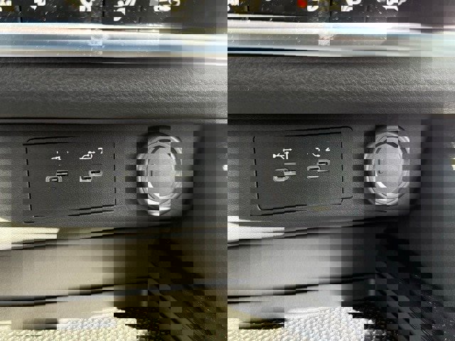 New 2026 Nissan Rogue SV image 34