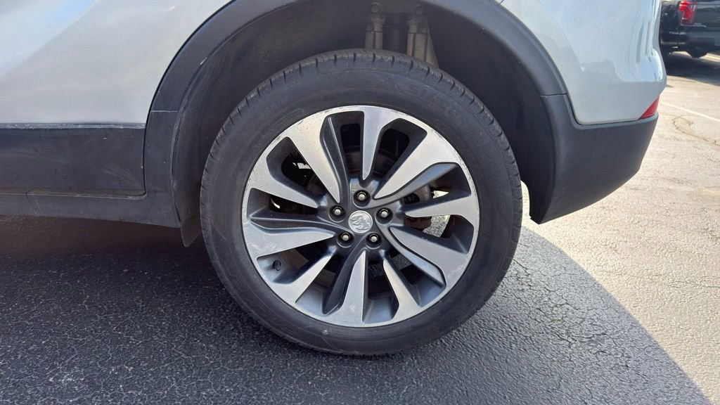 Used 2022 Buick Encore Preferred w/ Safety Package image 8