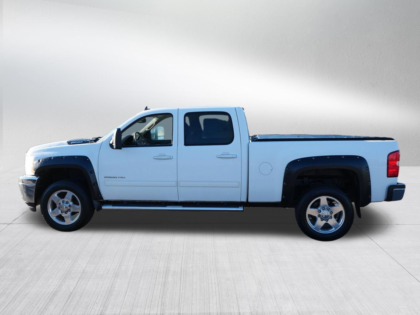 Used 2011 Chevrolet Silverado 2500 LTZ w/ Snow Plow Prep Package AWD/4WD image 4