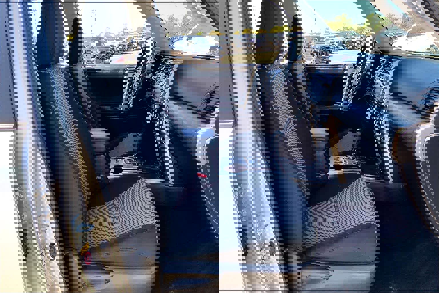 Used 2015 Toyota 4Runner SR5 image 9