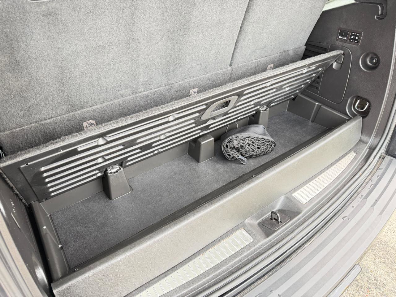 Used 2017 Chevrolet Tahoe LT image 42