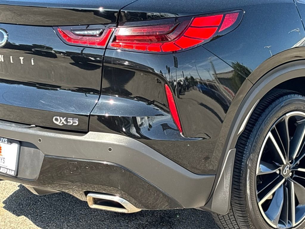 Used 2023 INFINITI QX55 Luxe w/ Cargo Package image 5
