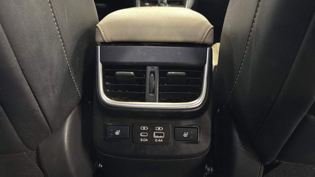 Certified 2023 Subaru Outback Limited image 31