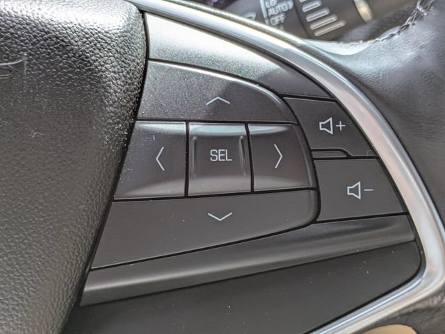 Used 2018 Cadillac XT5 Luxury w/ Driver Awareness Package FWD image 27