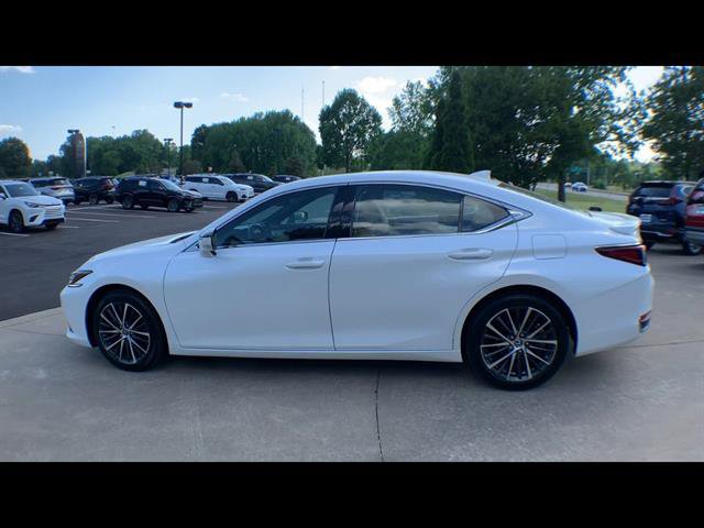 Certified 2025 Lexus ES 300h w/ Premium Package FWD image 5