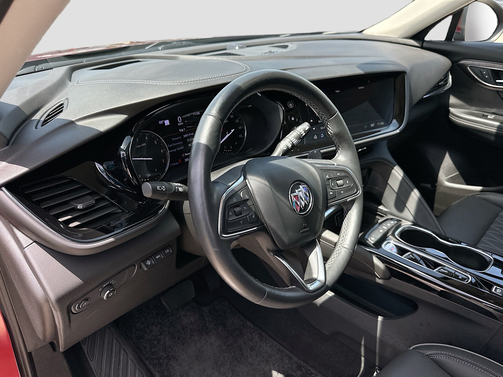 Used 2023 Buick Envision Avenir FWD image 9