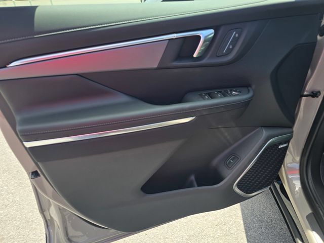 New 2026 Buick Enclave Sport Touring w/ LPO, Floor Liner Package FWD image 20