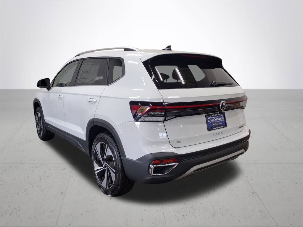 New 2025 Volkswagen Taos SE image 10
