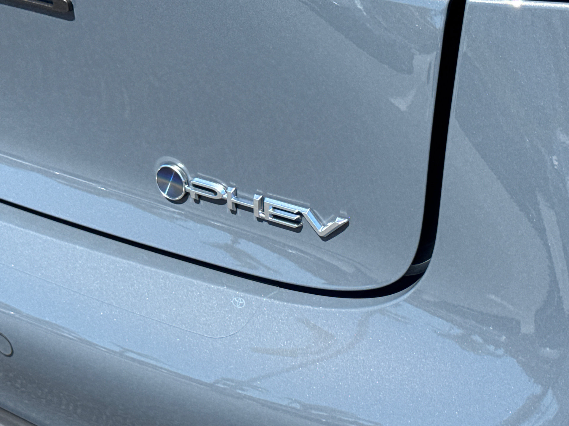 New 2027 Toyota Prius Plug-In Hybrid FWD image 12