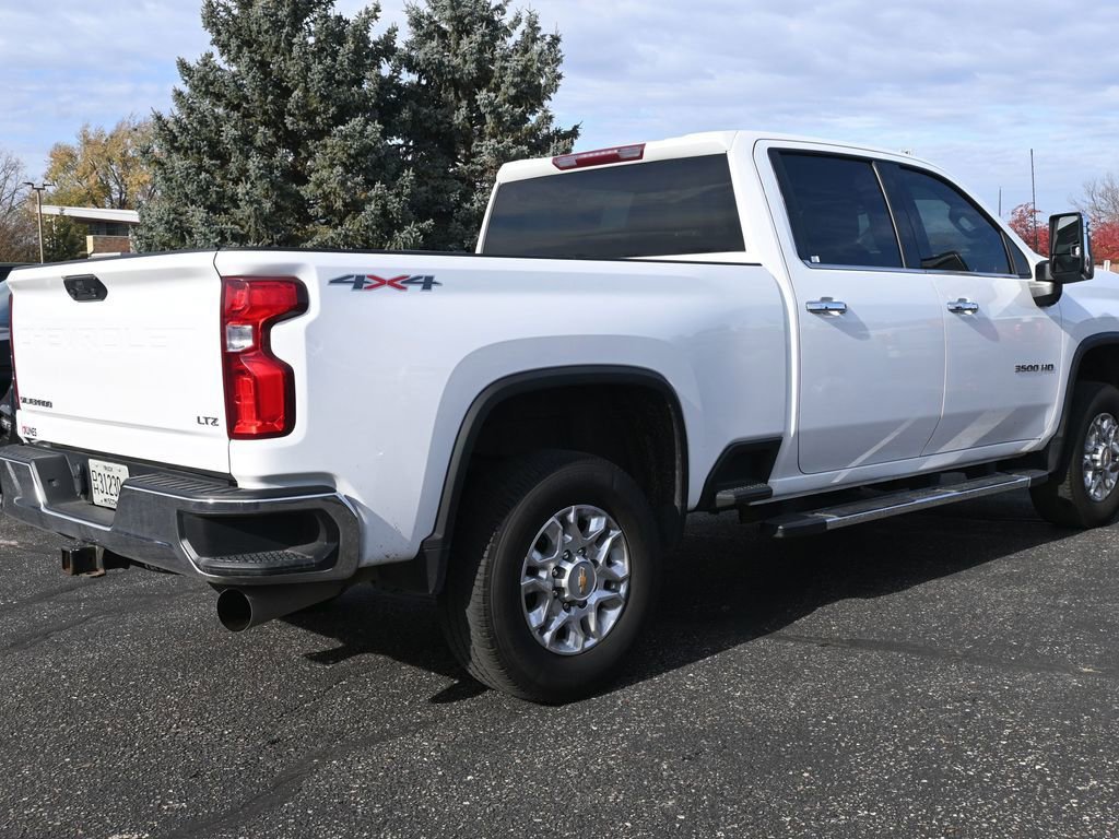Used 2023 Chevrolet Silverado 3500 LTZ image 8