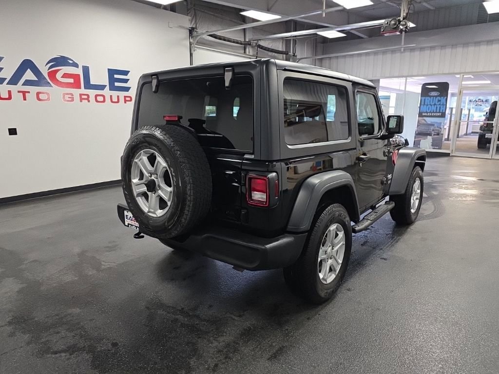 Used 2019 Jeep Wrangler Sport AWD/4WD image 11