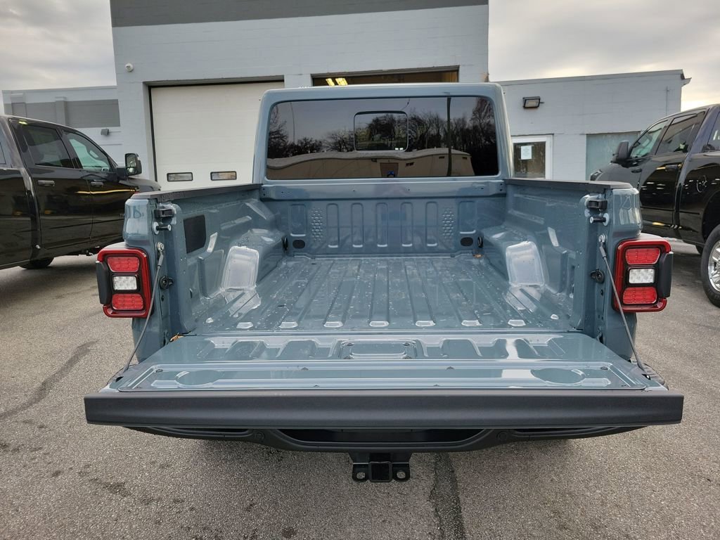 New 2026 Jeep Gladiator Mojave image 7