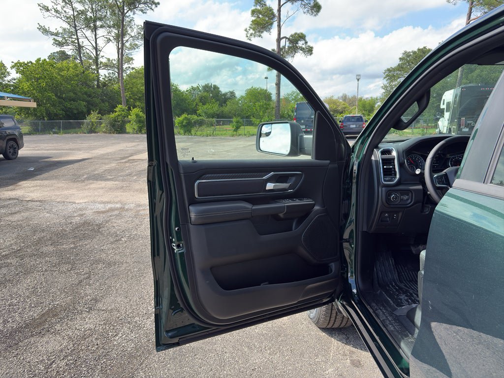 New 2026 RAM 1500 Lone Star AWD/4WD image 10