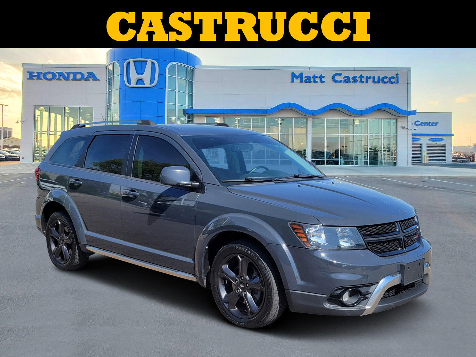 Used 2018 Dodge Journey Crossroad FWD image 1