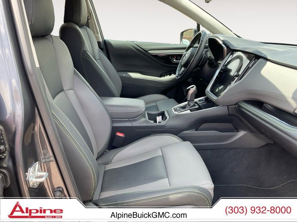 Used 2025 Subaru Outback Onyx Edition AWD/4WD image 15
