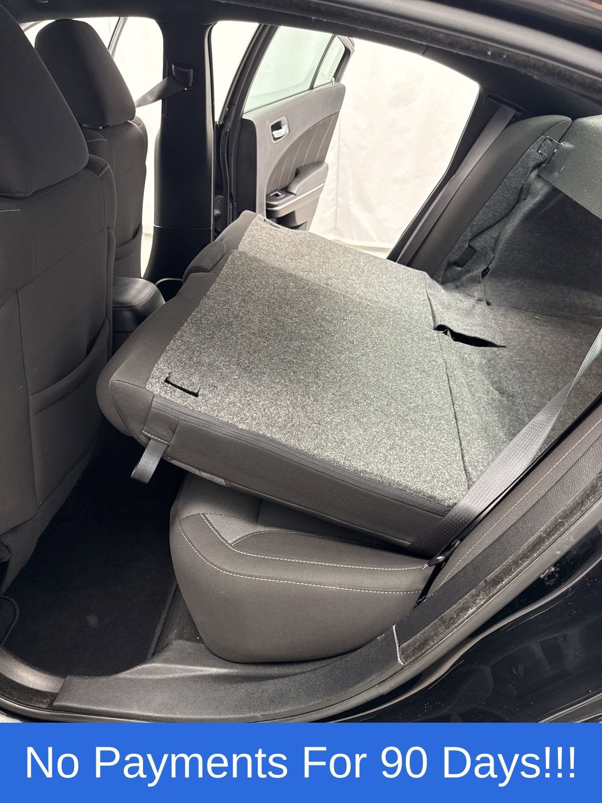 Used 2022 Dodge Charger SXT image 37