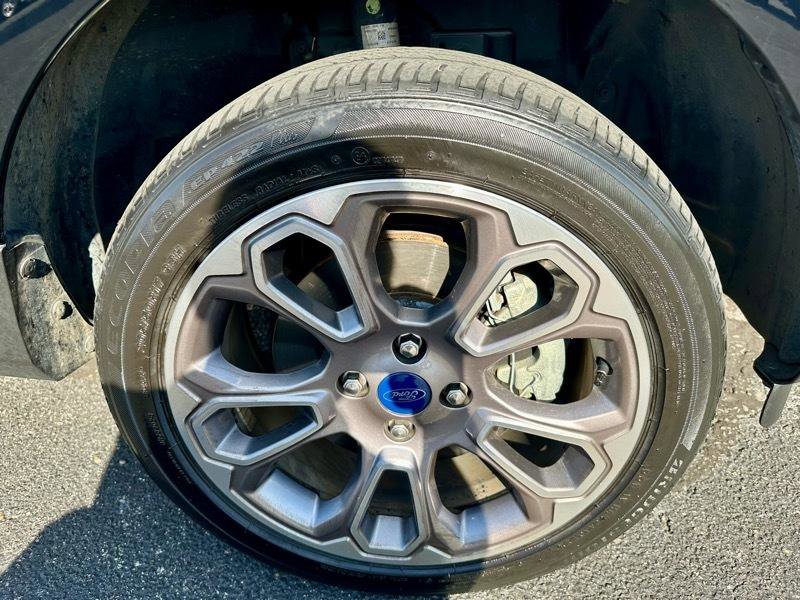 Used 2022 Ford EcoSport Titanium image 30