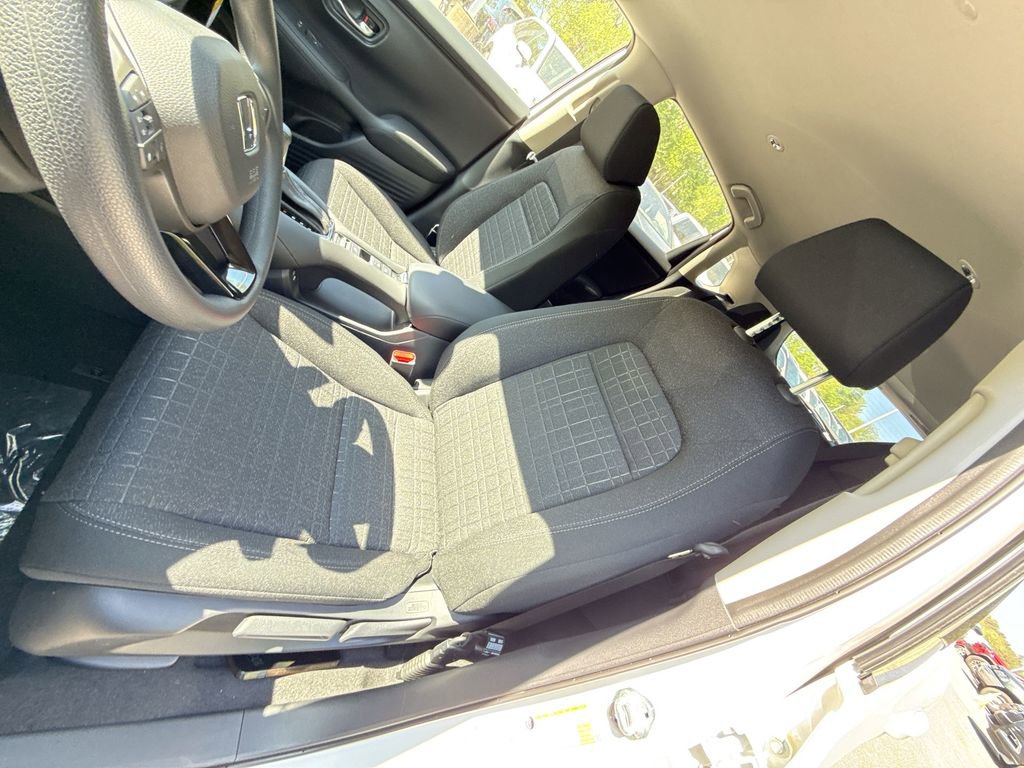New 2026 Honda HR-V LX image 13