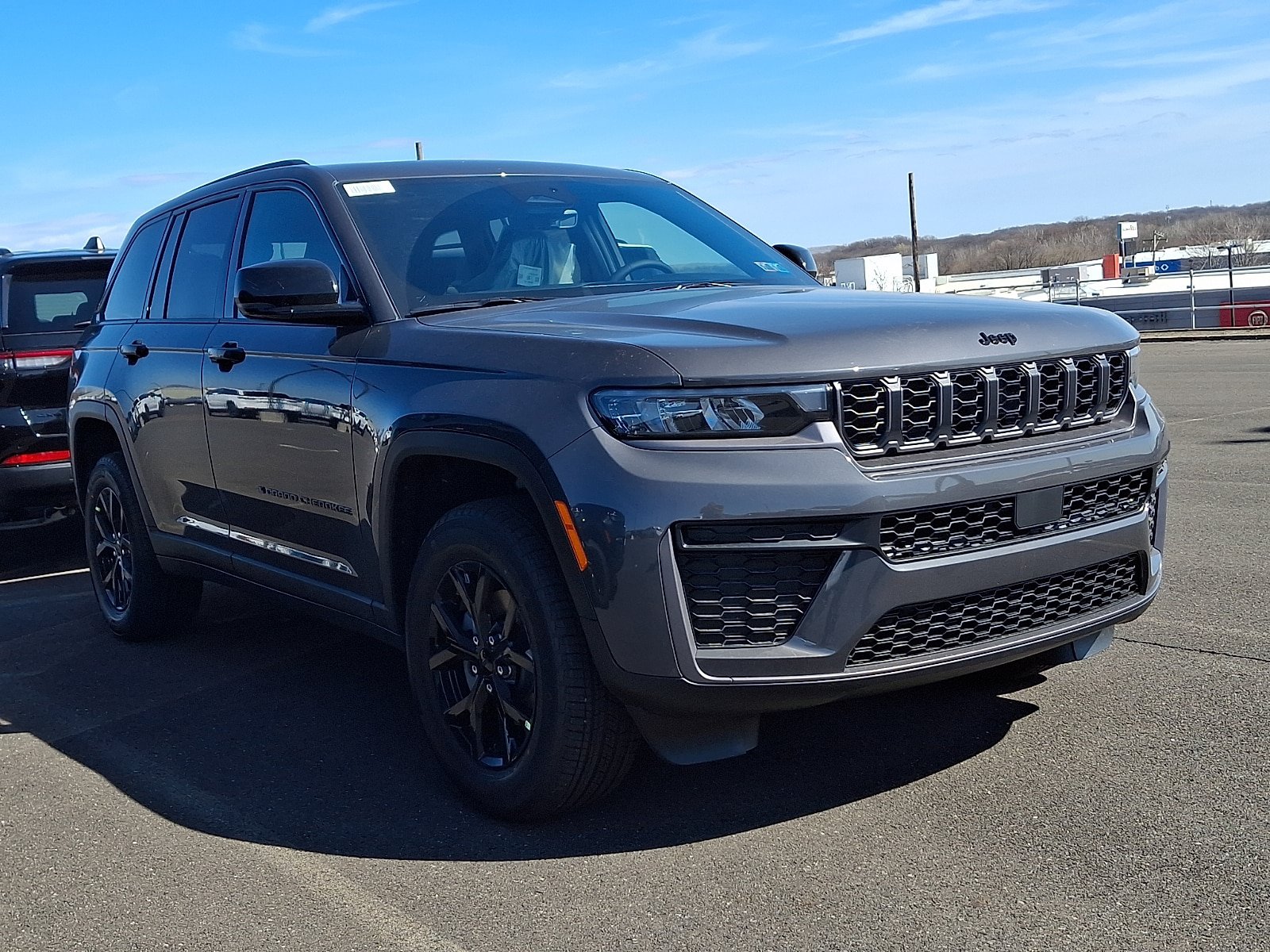 New 2026 Jeep Grand Cherokee Altitude