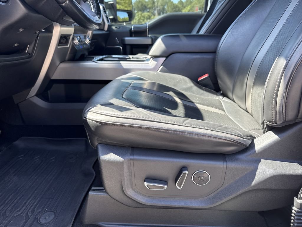 Used 2019 Ford F250 Platinum w/ Platinum Ultimate Package AWD/4WD image 9