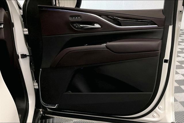 Used 2022 Cadillac Escalade ESV Sport Platinum image 20