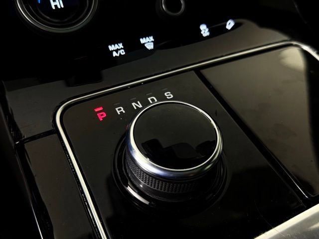 Certified 2019 Land Rover Range Rover Velar R-Dynamic SE image 28