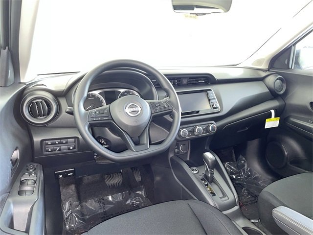 Certified 2025 Nissan Kicks Play S w/ Interior Electronics Package image 18