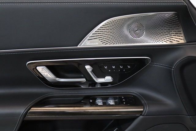 Used 2022 Mercedes-Benz SL 55 AMG 4MATIC w/ Driver Assistance Package video 4