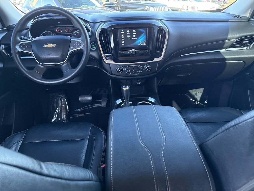 Used 2019 Chevrolet Traverse LS w/ LPO, Blackout Package image 16