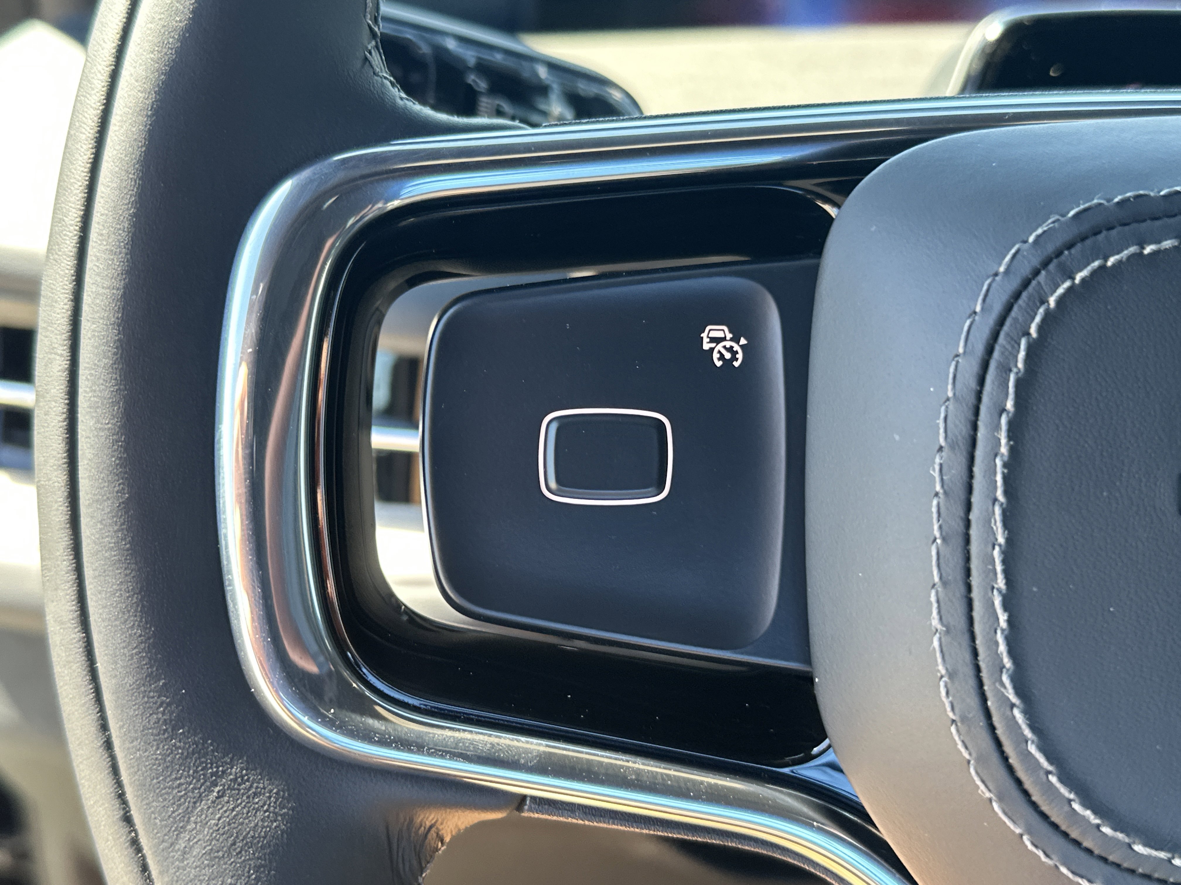 New 2025 Lincoln Navigator Reserve image 23