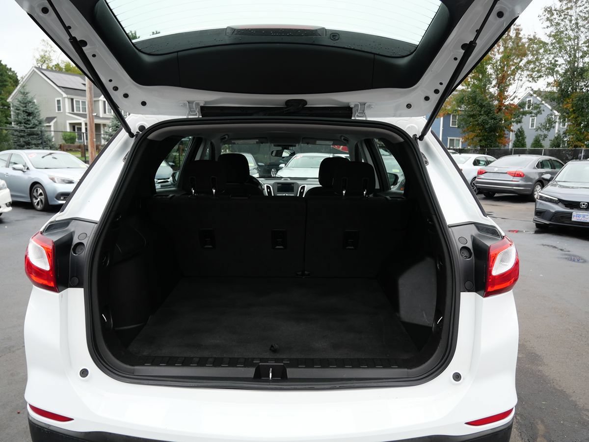 Used 2019 Chevrolet Equinox LS AWD/4WD image 31