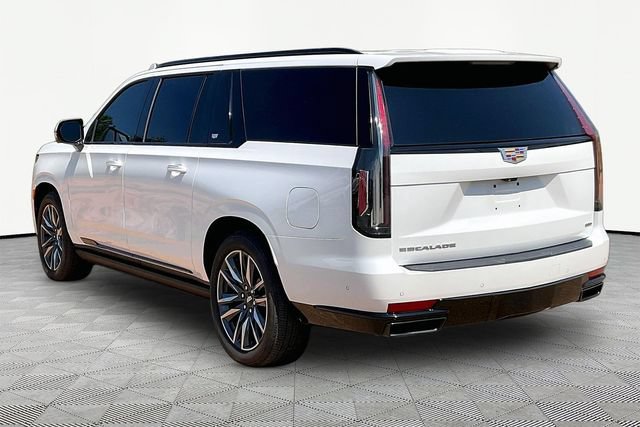 Used 2021 Cadillac Escalade ESV Sport Platinum AWD/4WD image 4