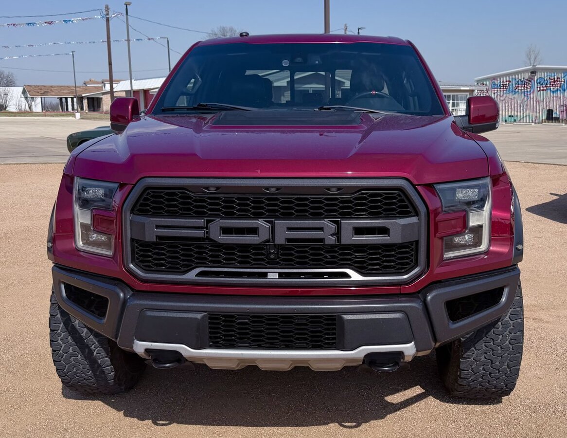 Used 2017 Ford F150 Raptor w/ Equipment Group 802A Luxury image 2