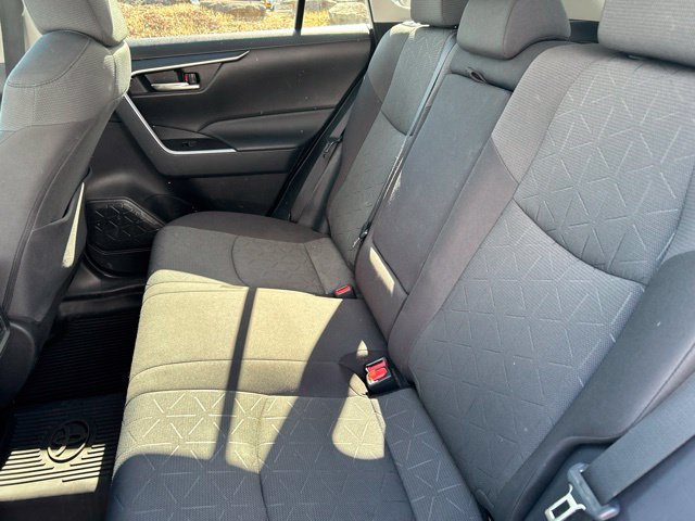 Used 2022 Toyota RAV4 XLE w/ Convenience Package AWD/4WD image 16