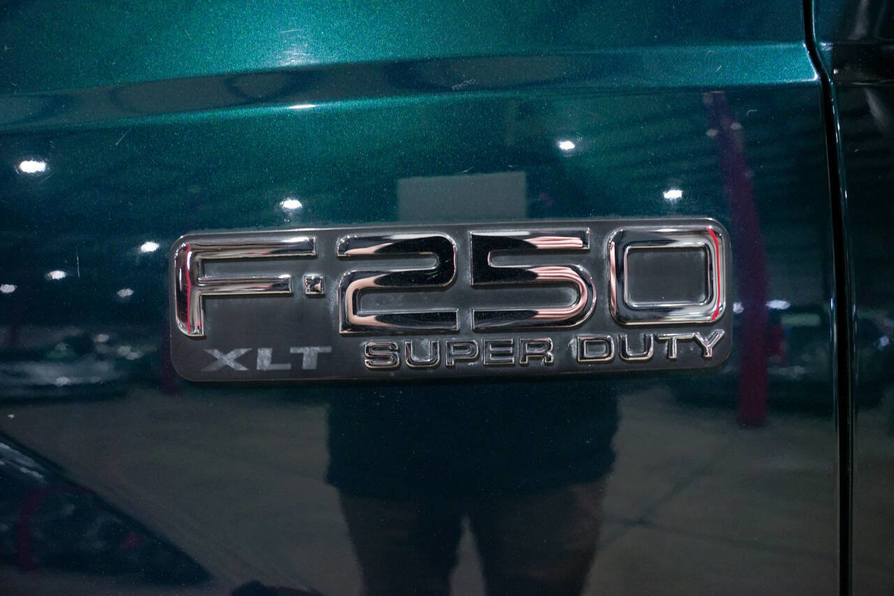 Used 1999 Ford F250 XLT image 22