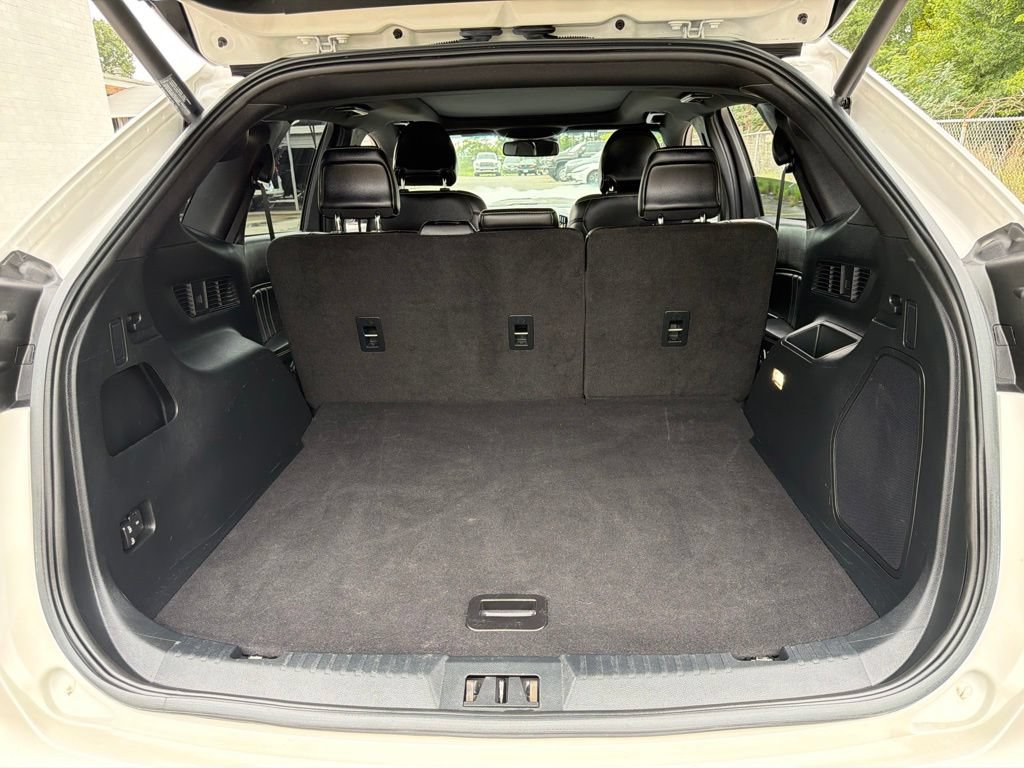 Used 2019 Ford Edge ST AWD/4WD image 18