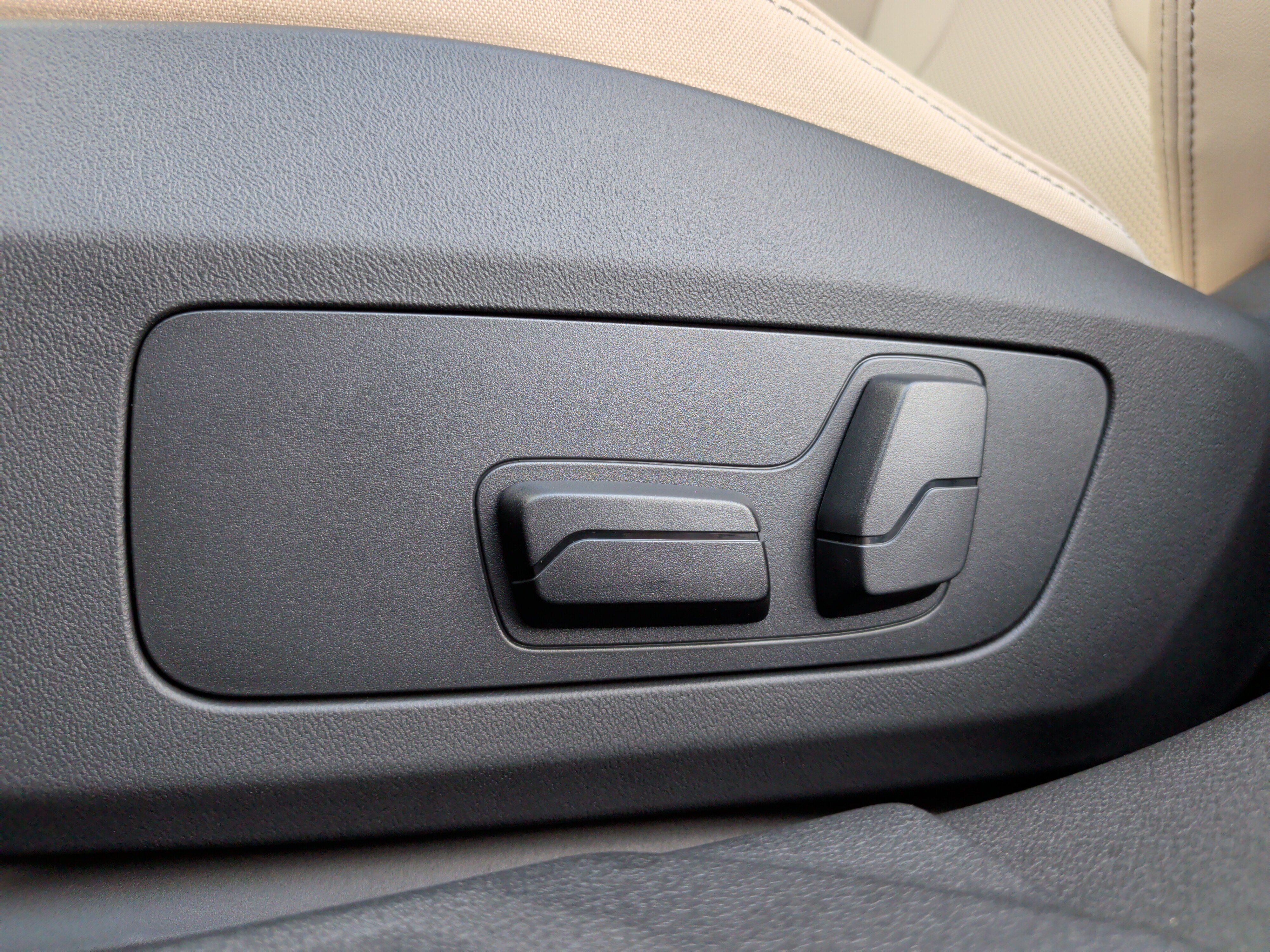 New 2026 BMW 228i w/ Technology Package FWD image 27