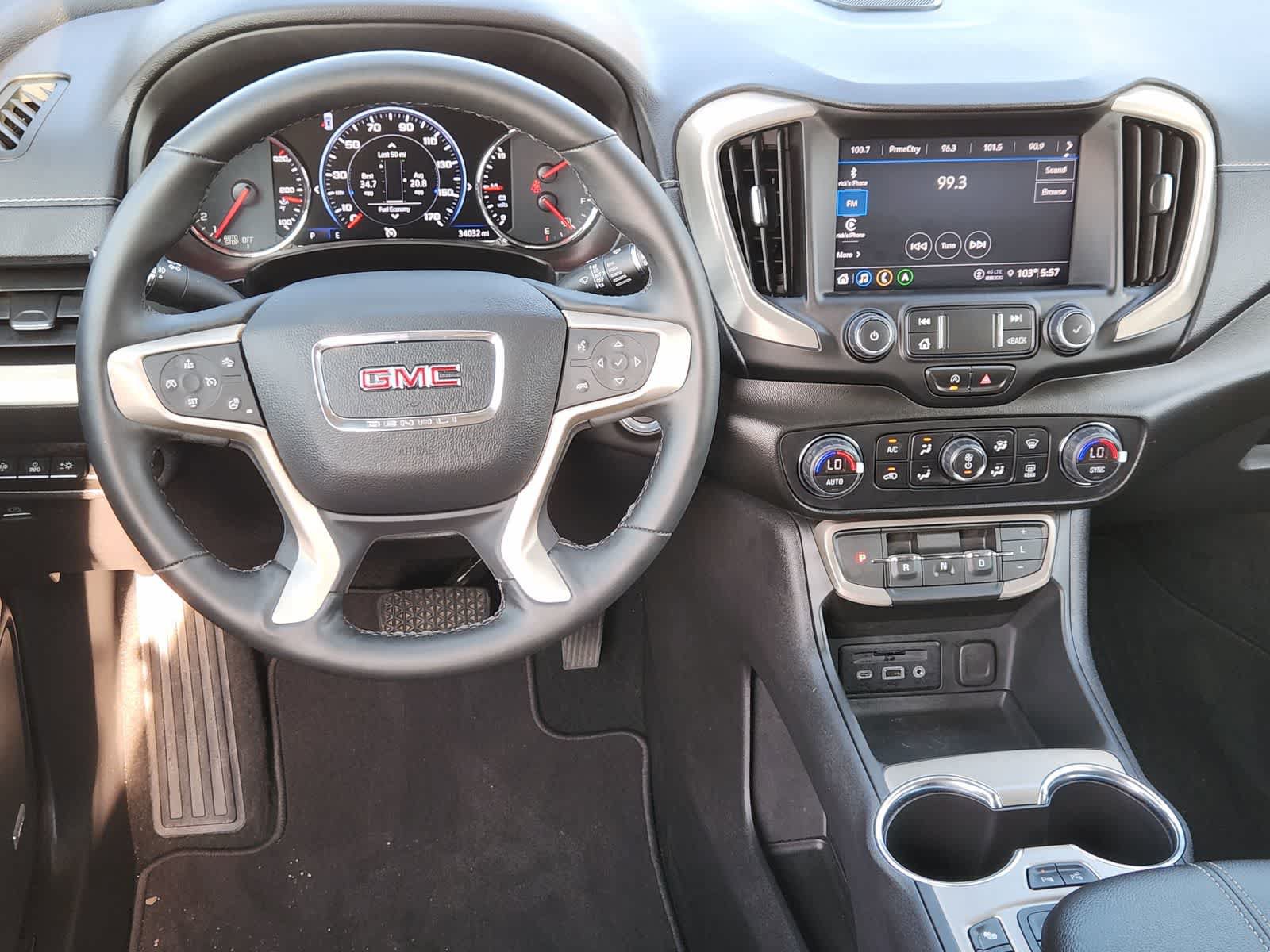 Used 2023 GMC Terrain Denali w/ Black Diamond Edition AWD/4WD image 28