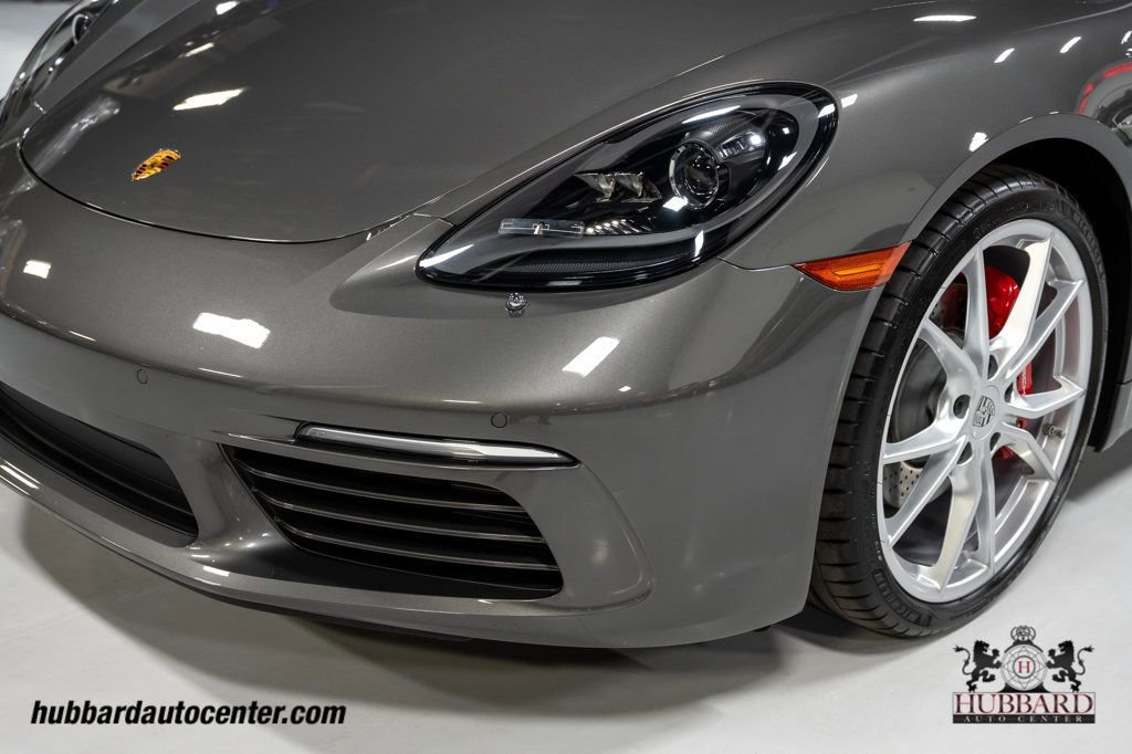 Used 2023 Porsche 718 Boxster S RWD image 13