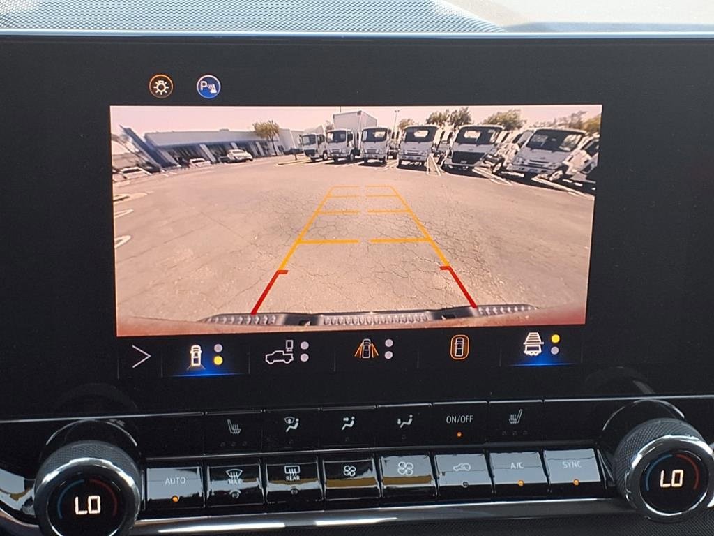 New 2025 Chevrolet Colorado Z71 w/ Midnight Edition image 15