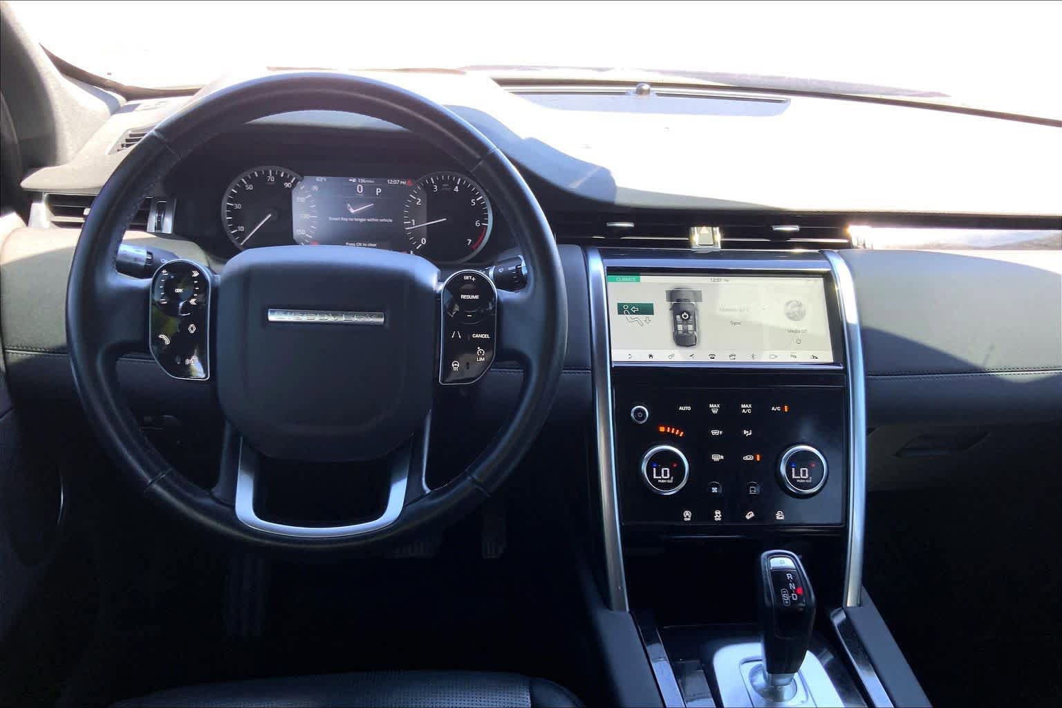 Used 2020 Land Rover Discovery Sport S image 6