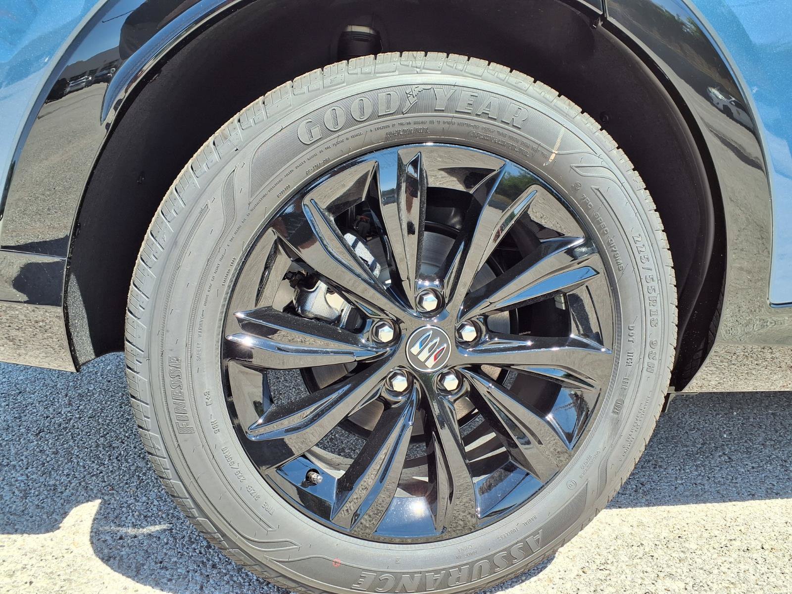 New 2026 Buick Envista Sport Touring w/ Convenience I Package FWD image 23